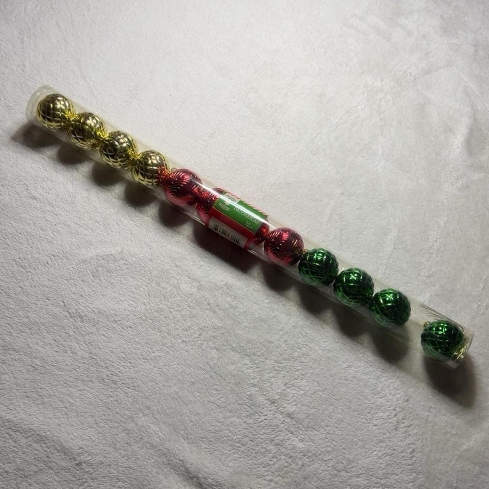 Christmas Red and Gold Bulbs 12 pc Brand New