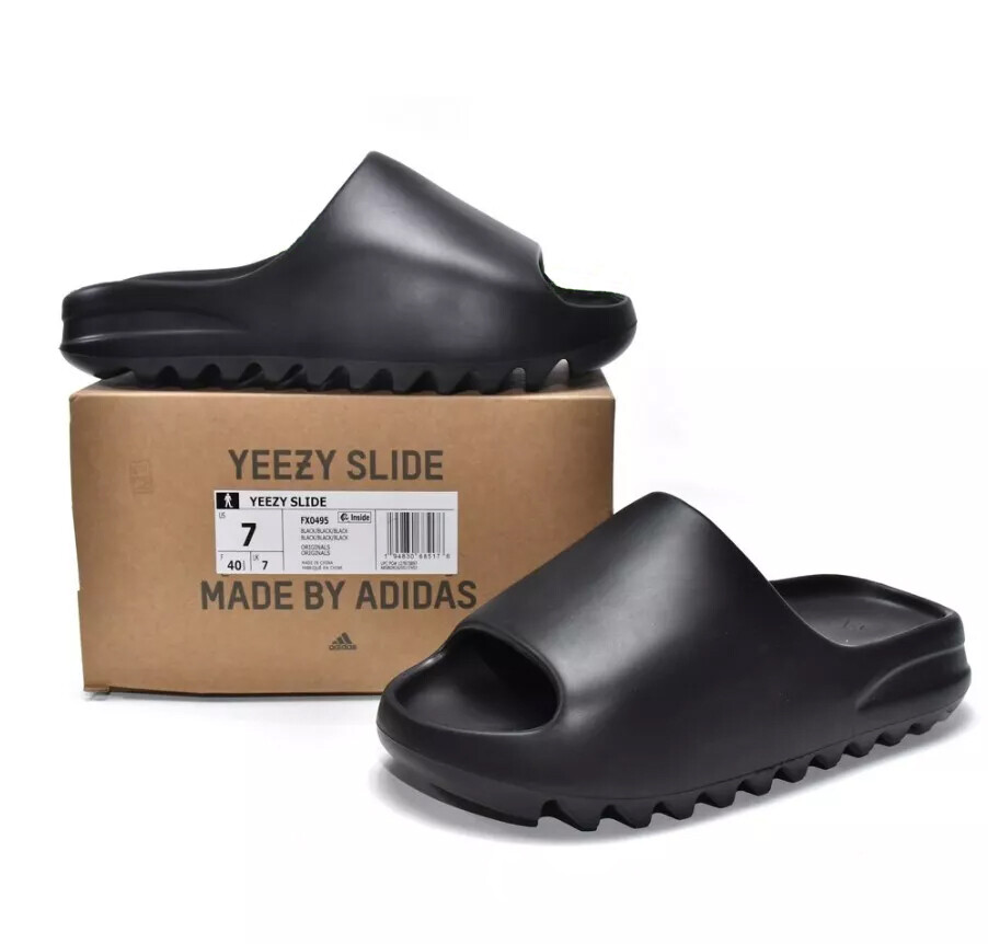 Adidas YEEZY Slide ONYX Kanye West (FX0495) Glossy black