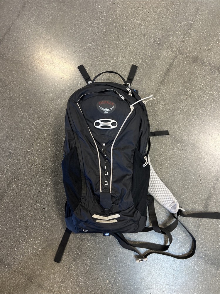 Osprey Syncro 10 Hydration Backpack Medium Large for Outdoor Adventures