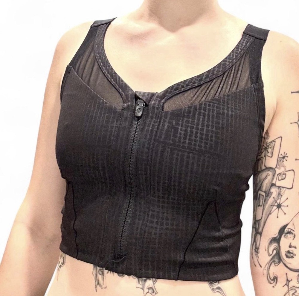 Lululemon Lab Zip Front Sports Bra Black Geometric Pattern Size 4