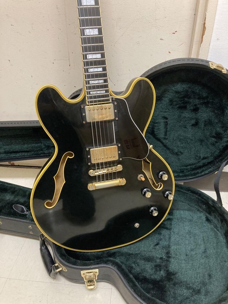 Edwards E-SA-138LTC Semi-Hollow Guitar Case for Safe Transport