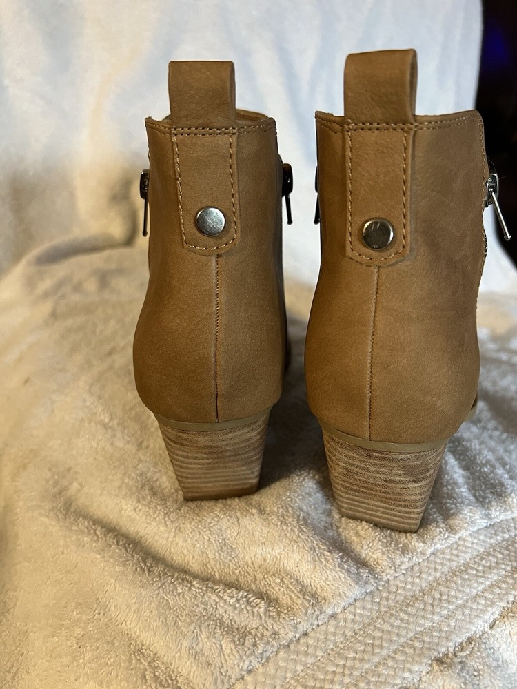 Dolce Vita Kiki Brown Ankle Boot 3