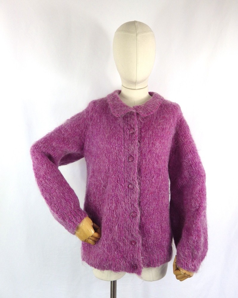 Vintage hand knit fluffy pink soft mohair cardigan sweater Bust 40