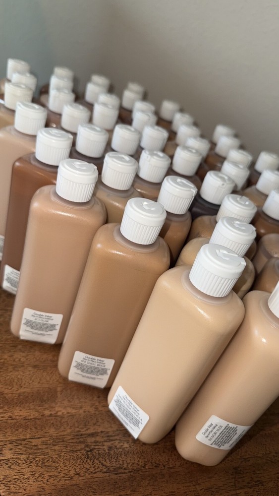 FLASH SALE: ESTEE LAUDER DOUBLE WEAR STAY IN PLACE FOUNDATION (6.7OZ) JUMBO SIZE-image