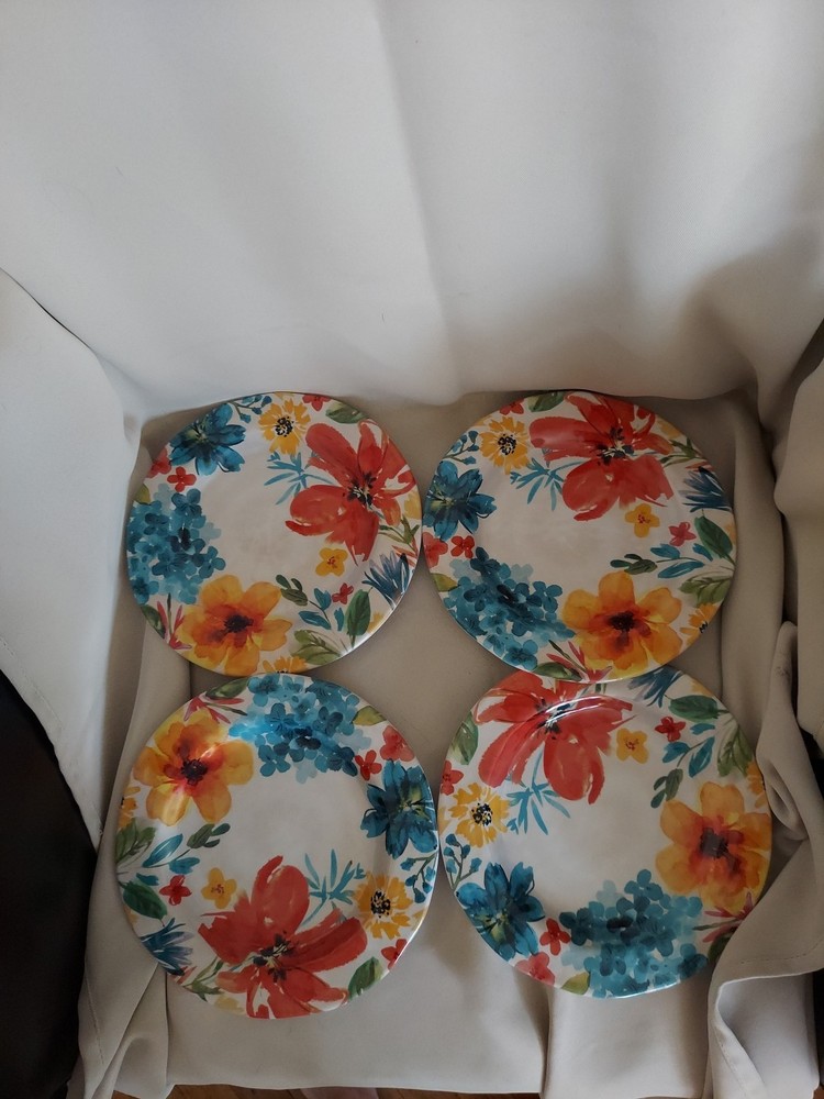Pier 1 Floral Melamine 9