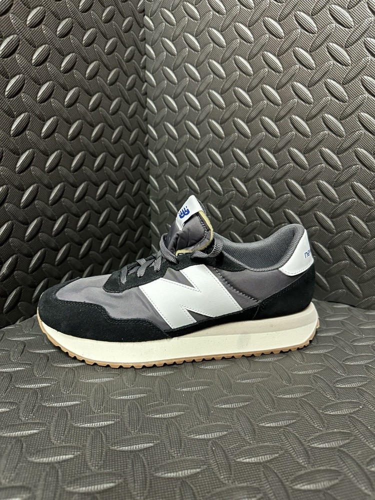 New Balance 237 Classic Retro Men’s Sneakers – Black/Grey/White – Size 10 US