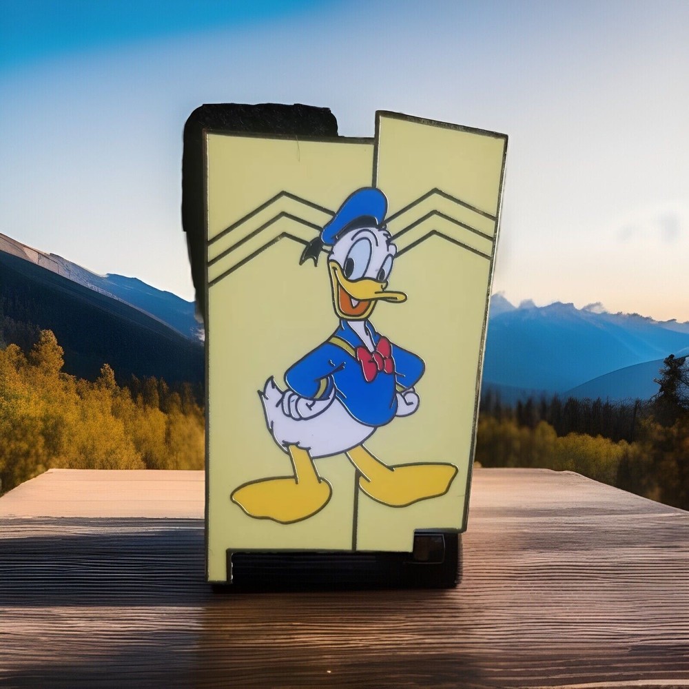 JDS Donald Duck 1st Anniversary Limited Edition Disney Pin h52