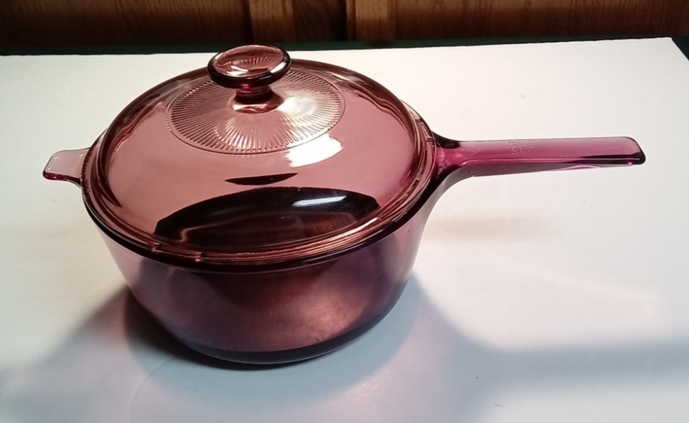 VTG Corning Cranberry Vision Ware 2.5 Liter Saucepan Pot Teflon w/V 2.5C Lid