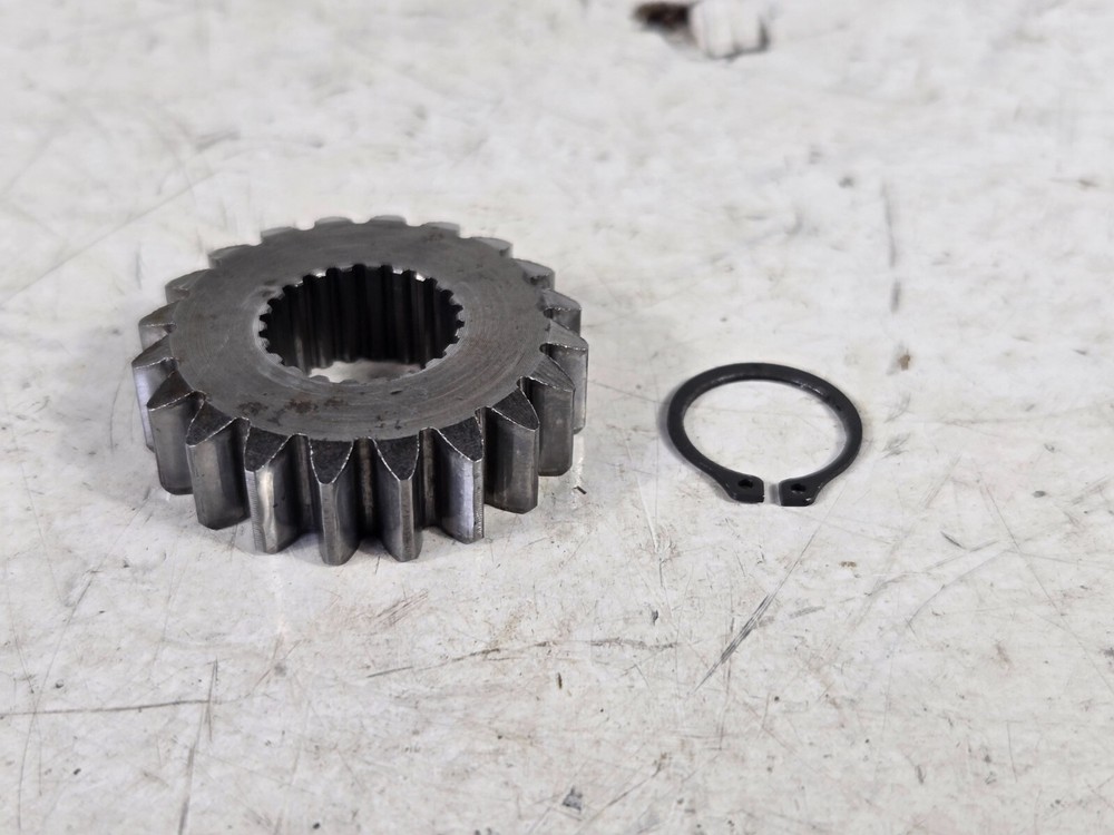 88 - 97 Kawasaki KX80 KX 80 Crankshaft Engagement Primary Gear