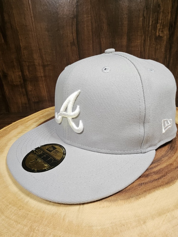 Atlanta Braves Gray MLB Fitted Hat by New Era Size 7 1/2
