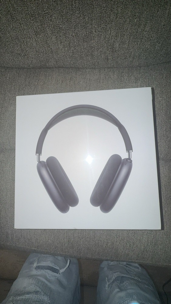 Wireless Over-Ear Noise Canceling Bluetooth Headphones in Space Gray