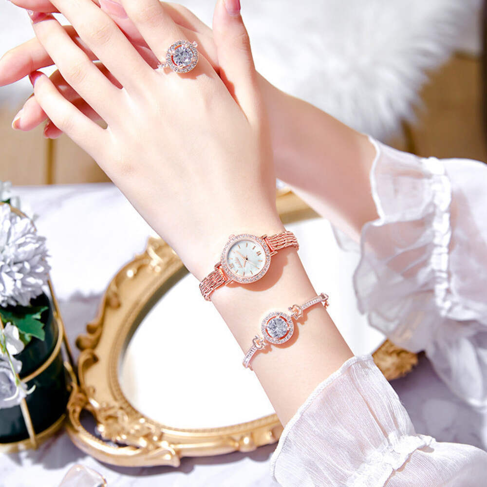 Stylish Women's Quartz Watch with Matching Jewelry Gift Set