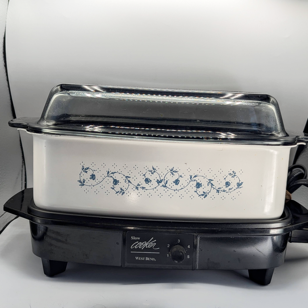 Vintage West Bend 4qt Blue Floral Slow Cooker 9033 Made in USA