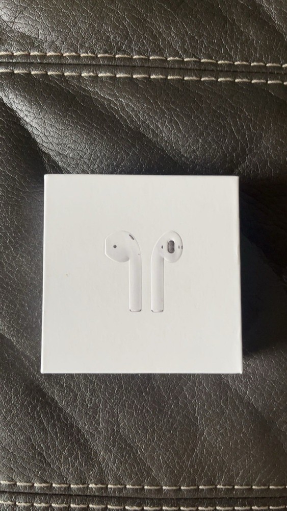 Brand New Almost Mint Condition Gen 2 AirPods-can negotiate a price
