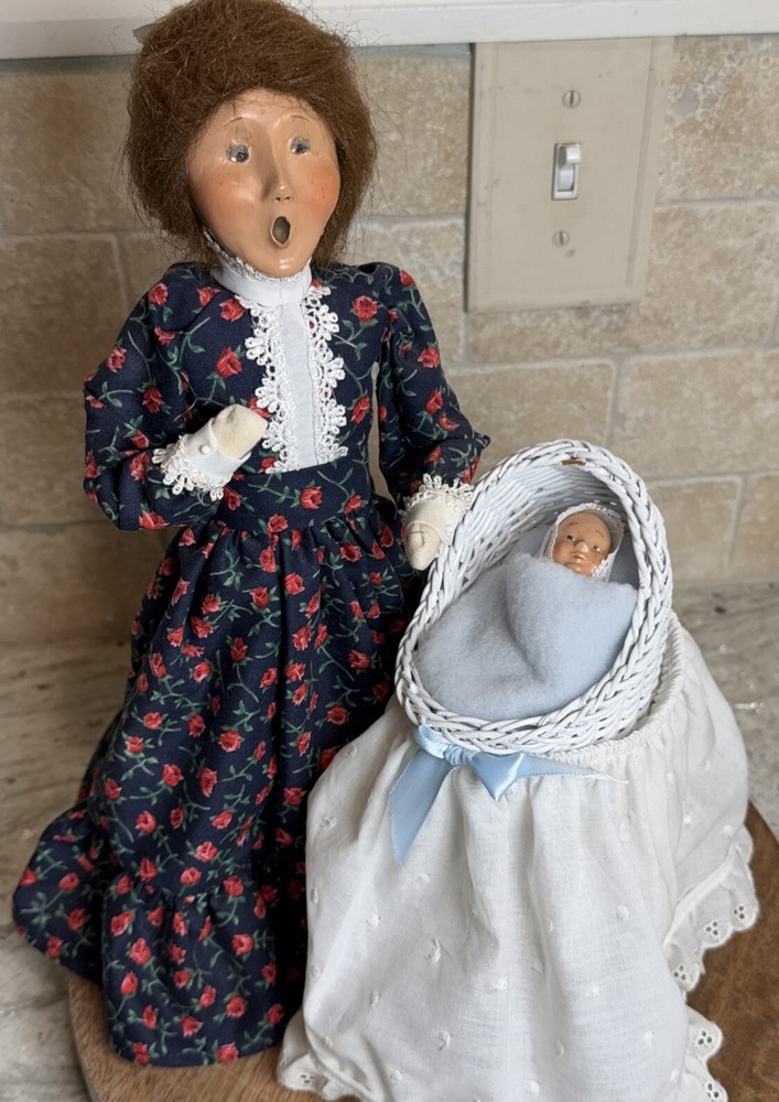 Byers Choice Caroler - Mother with Bassinet 2002
