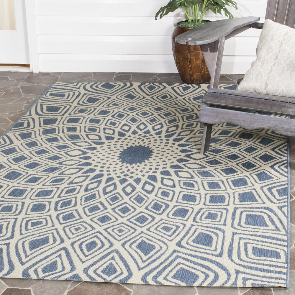Washable Outdoor Rug 2'7