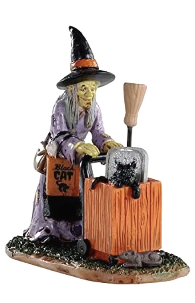 Lemax Spooky Town Halloween Shopping Figure 02911 New 2020 In Package