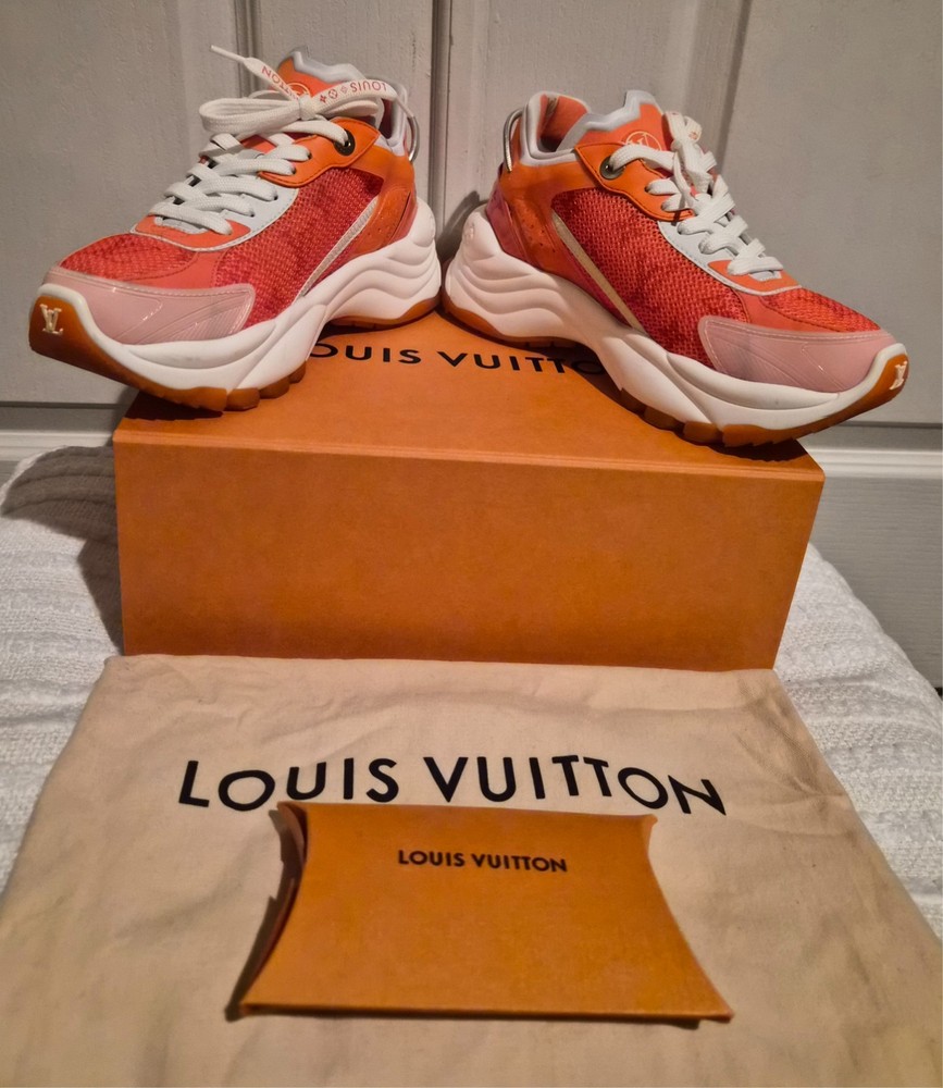 Authentic Louis Vuitton Run 55 Sneaker Orange & White Women Size 37 (US 7)