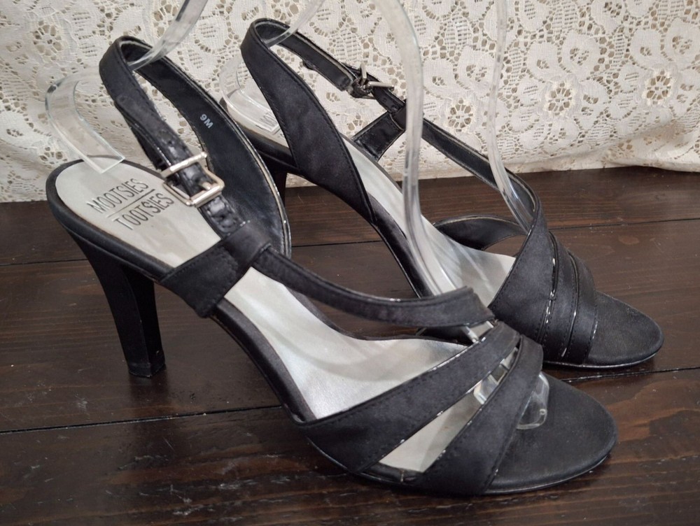EUC Mootsie Tootsie Black Strappy Heels Size 9M Excellent Condition