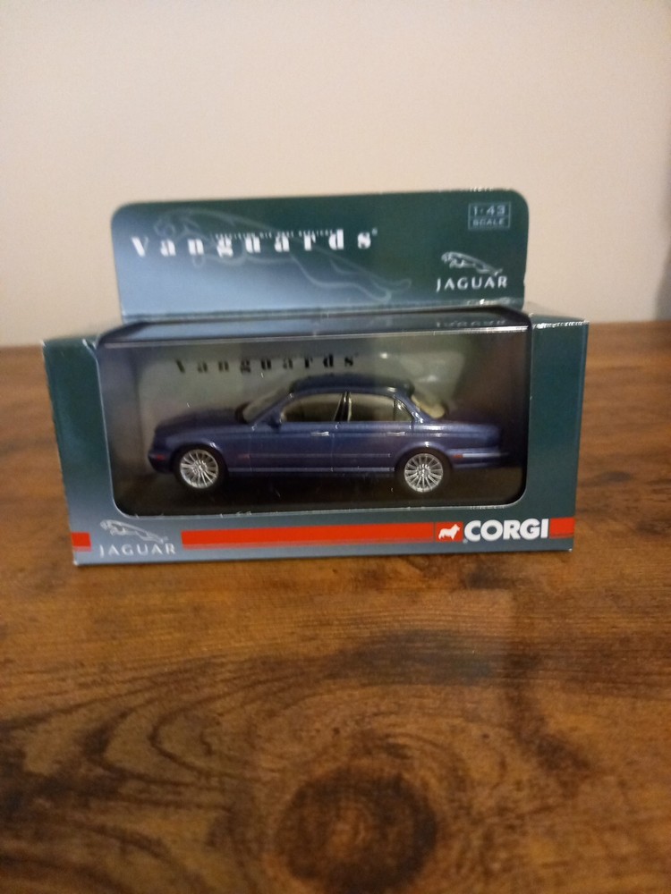Corgi Vanguards 1:43 Jaguar XJ Sport Ultraviolet VA09106 New Mint Free Post