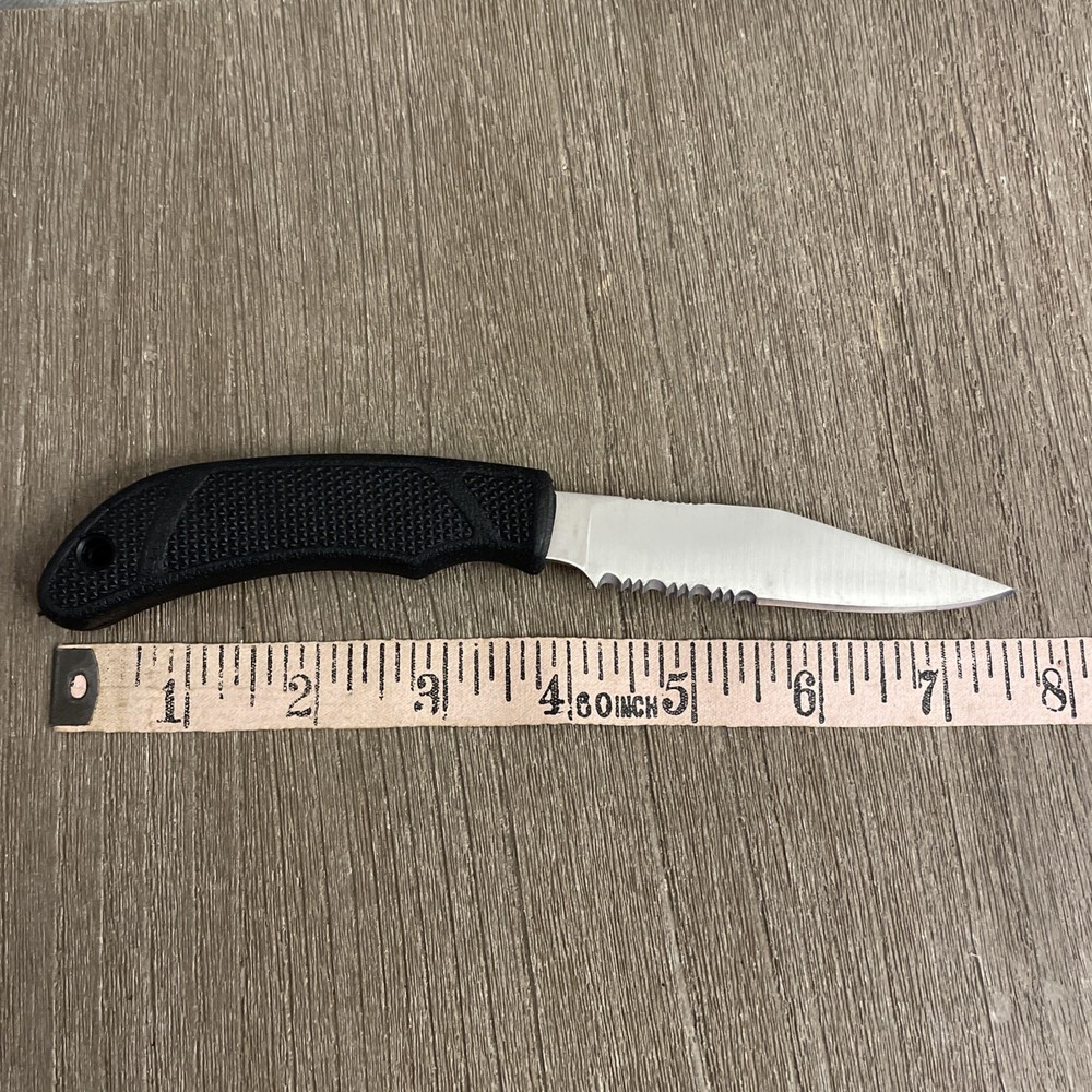 7.5 Inch Fixed Blade Knife with Stainless Steel Blade and Black Handle