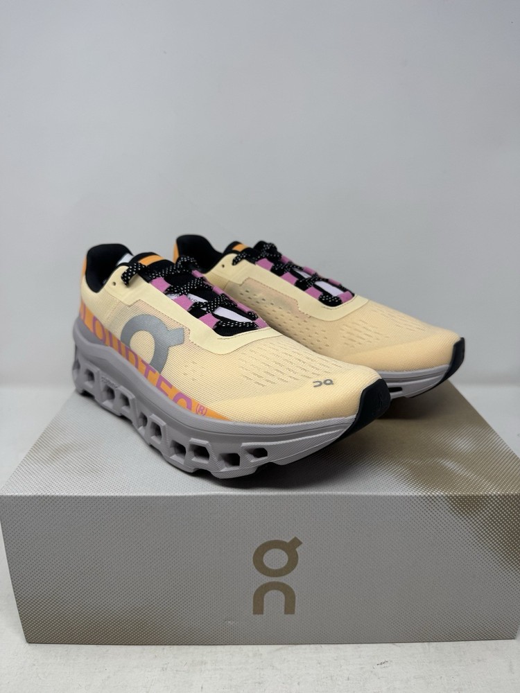 On Cloudmonster Women's Running Shoes - Sz 9.5 - 61.97651 Blonde/Fade