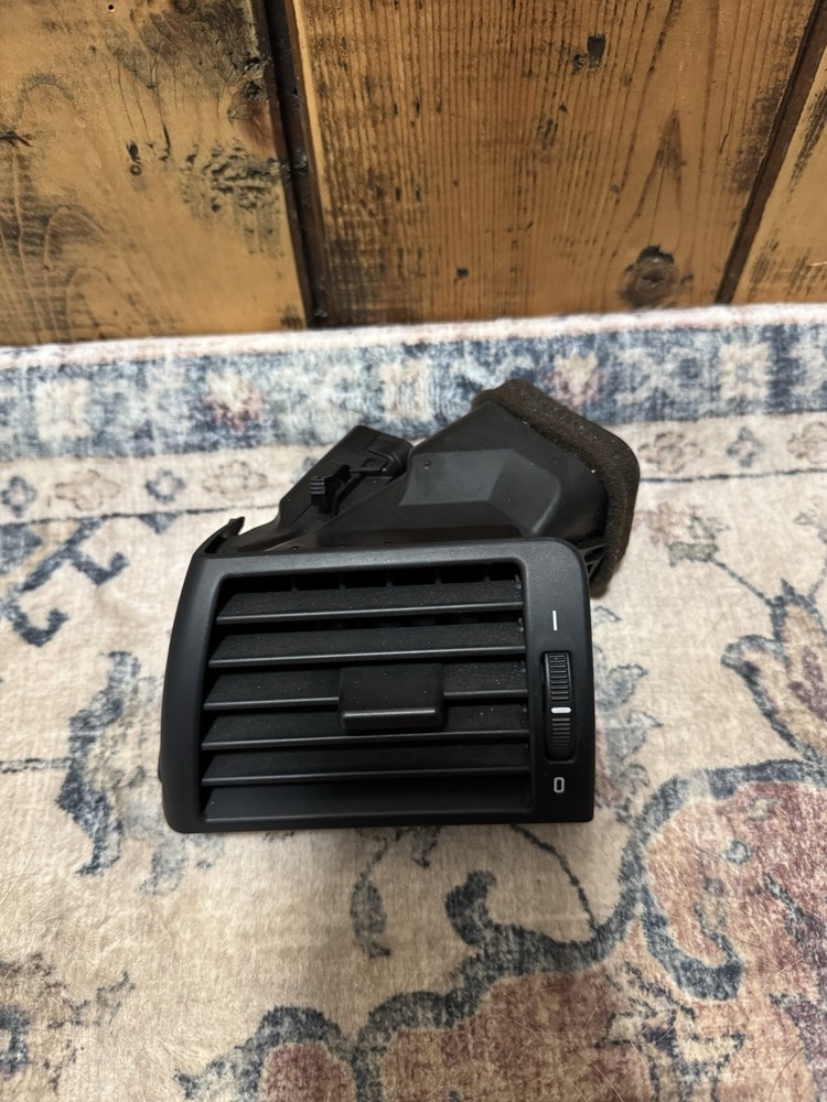 01-06 BMW E46 325i 328 330 M3 Left SIDE DASH FRESH AC AIR VENT FLOW GRILL OEM
