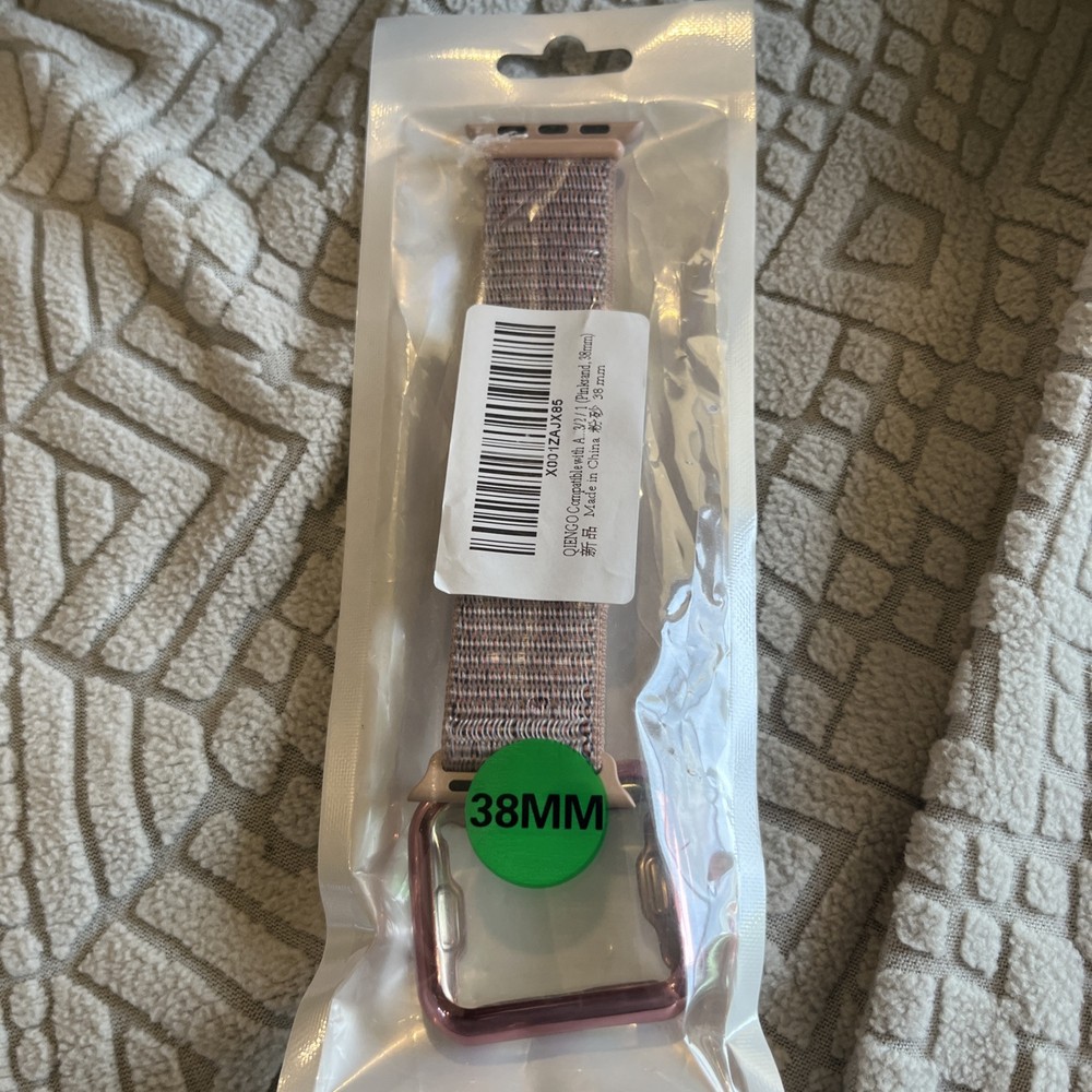 Apple Watch Strap Pink 38 Mm Brand New With Pink Cover