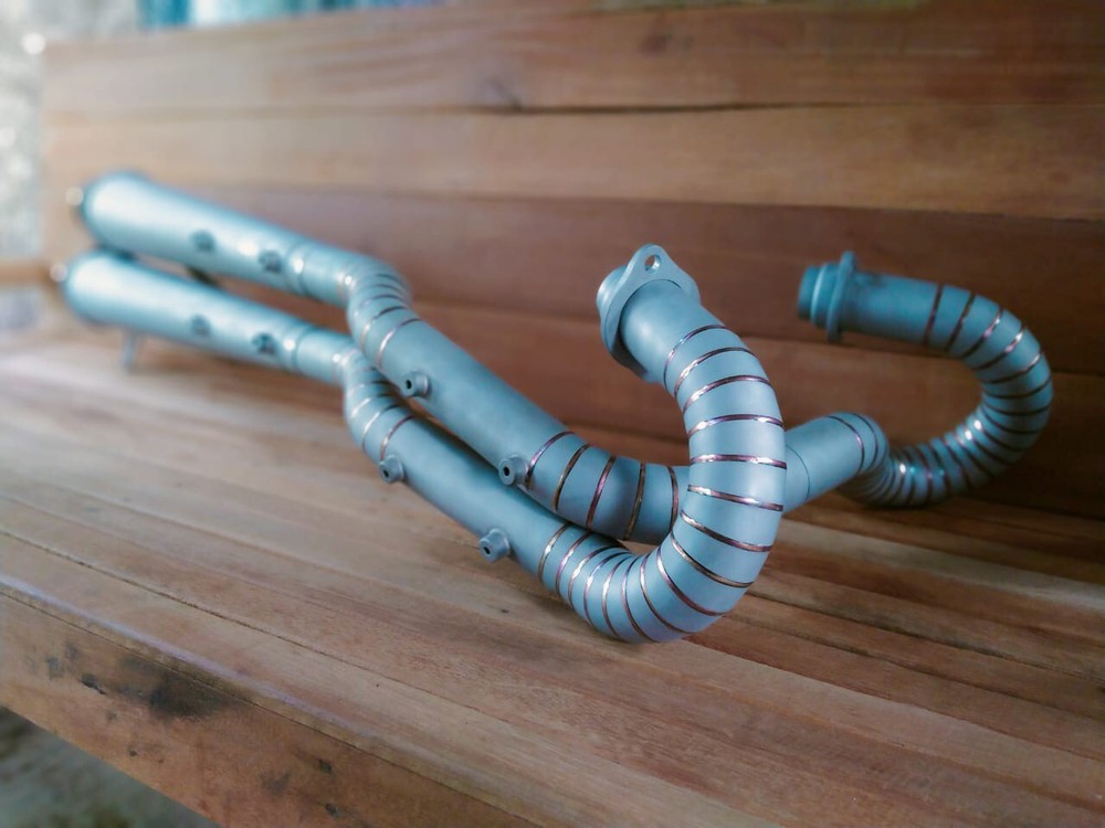 Custom Exhaust Fits for ROYAL ENDFIELD Interceptor and Continental GT 650