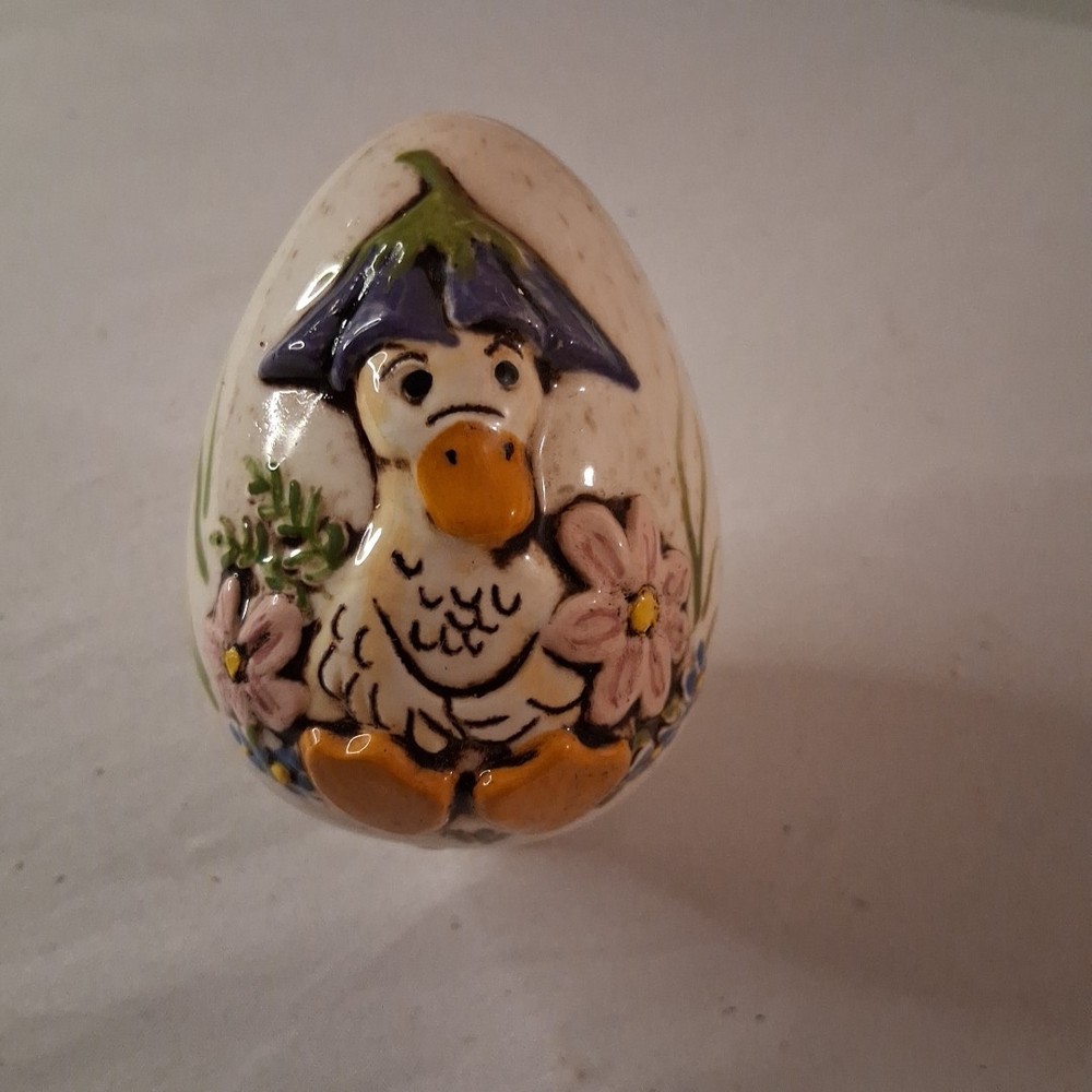 Porcelain Egg 3inch Baby Duck