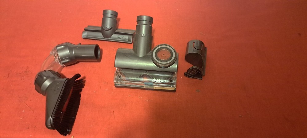 Dyson Genuine OEM 4-Piece Attachment Set Brand New Shampoo Parts NOS