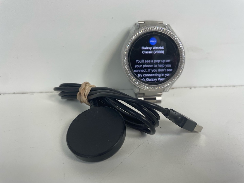 Samsung Galaxy Watch 6 47mm Stainless Steel with Link Bracelet SM-R960 P24026174