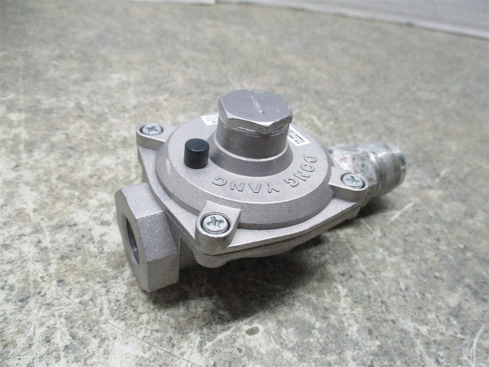 ELECTROLUX RANGE PRESSURE REGULATOR PART # 318122721