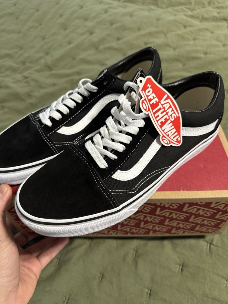 Vans  Old Skool  Sneakers Black White Unisex Skate Era Suede Shoes VN000D3HY28