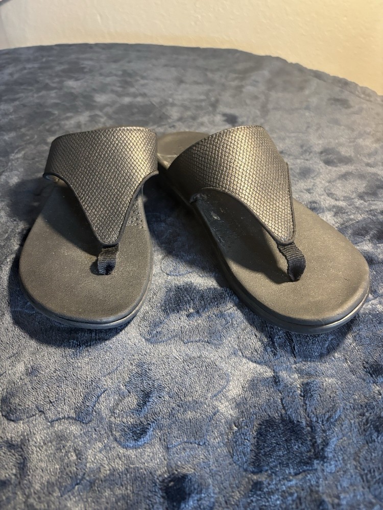 Clark’s Shimmer Cloudstepper Flip Flop Thong  Sandels Size 8