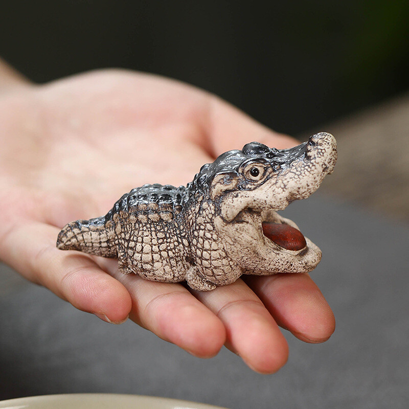Alligator Statue Small Size Handmade Ornament Yixing Zisha Purple Clay Tea Pet