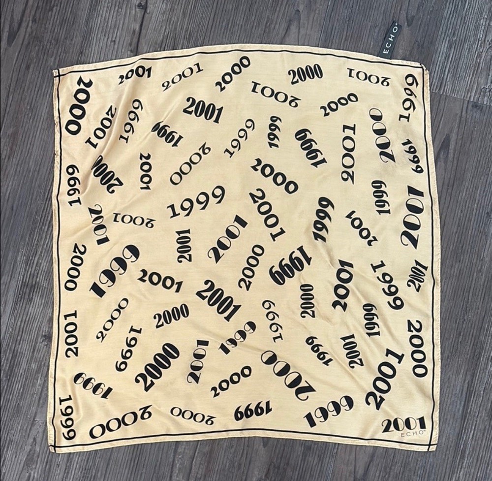 ECHO 1991-1001 GOLD SILK SQUARE SCARF 20X20