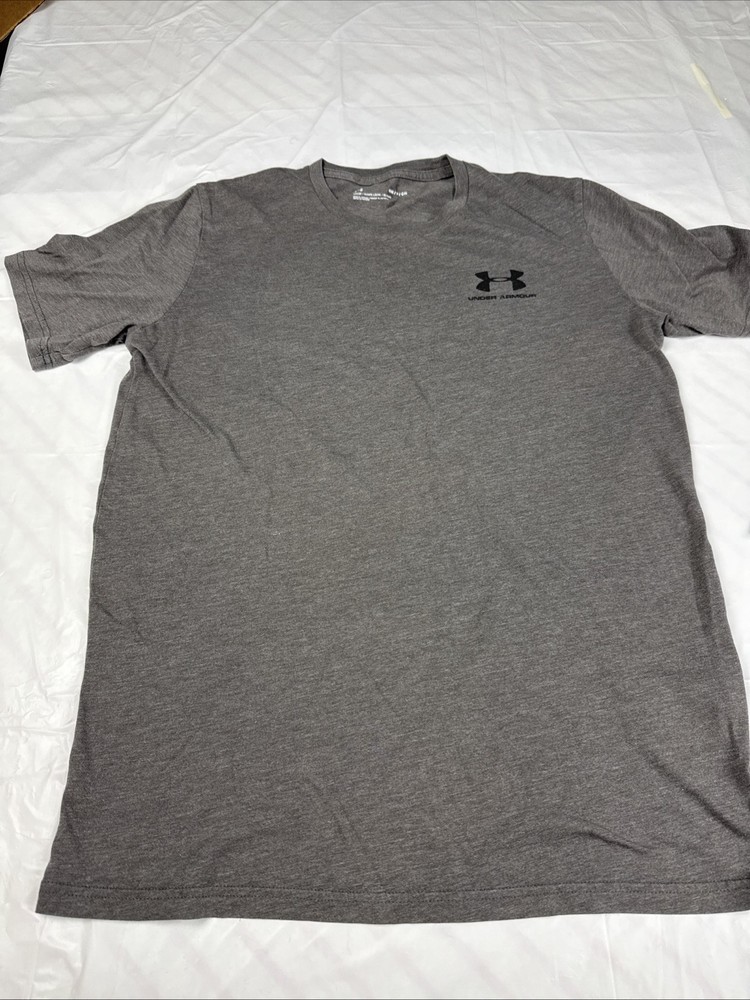 UNDER ARMOUR HEATGEAR GRAY MEDIUM LOOSE FIT ATHLETIC T-SHIRT