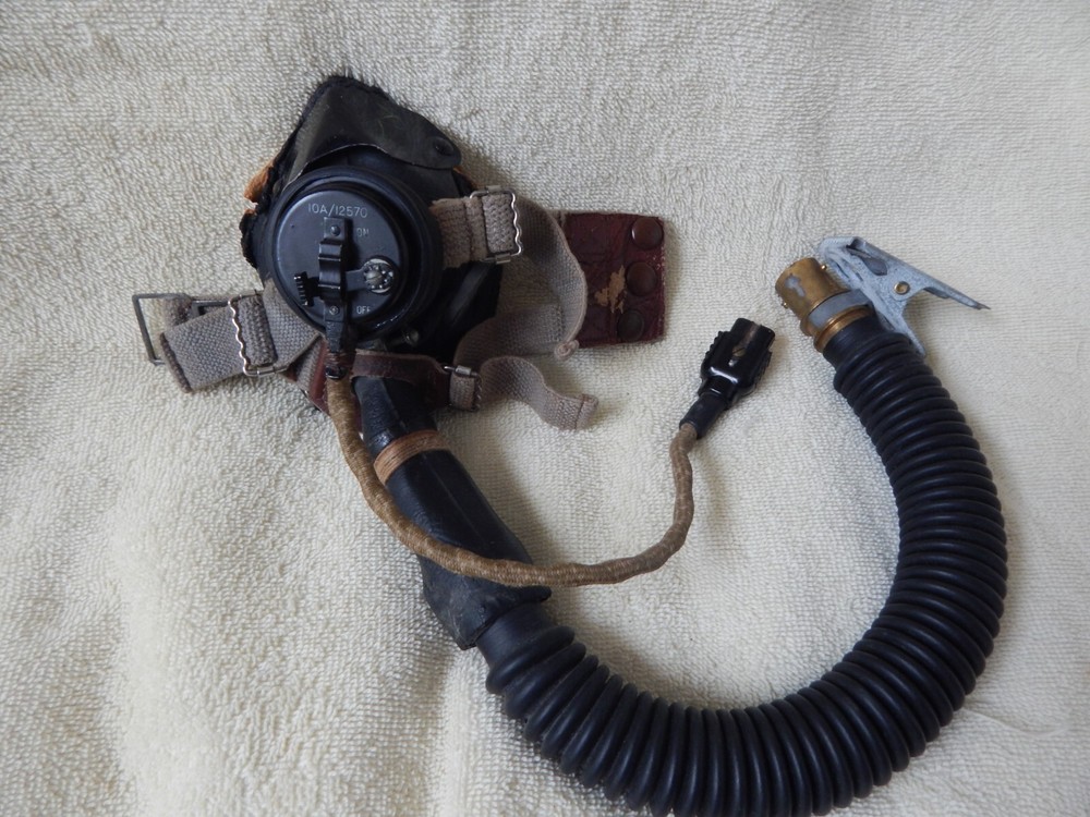 Original WW2 RAF E Oxygen Mask RARE!!!