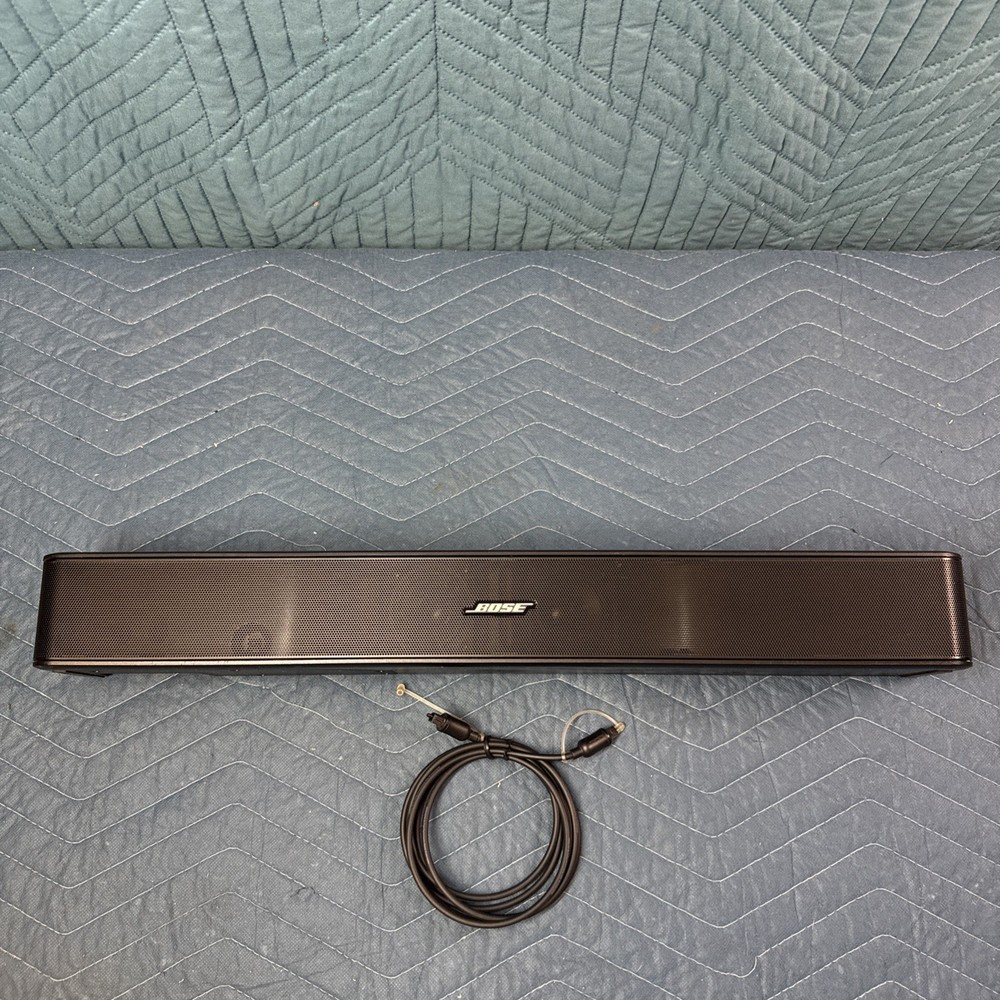 Bose Solo TV Speaker Bar 418775 With Optical Cable (No Cord Or Remote) Untested