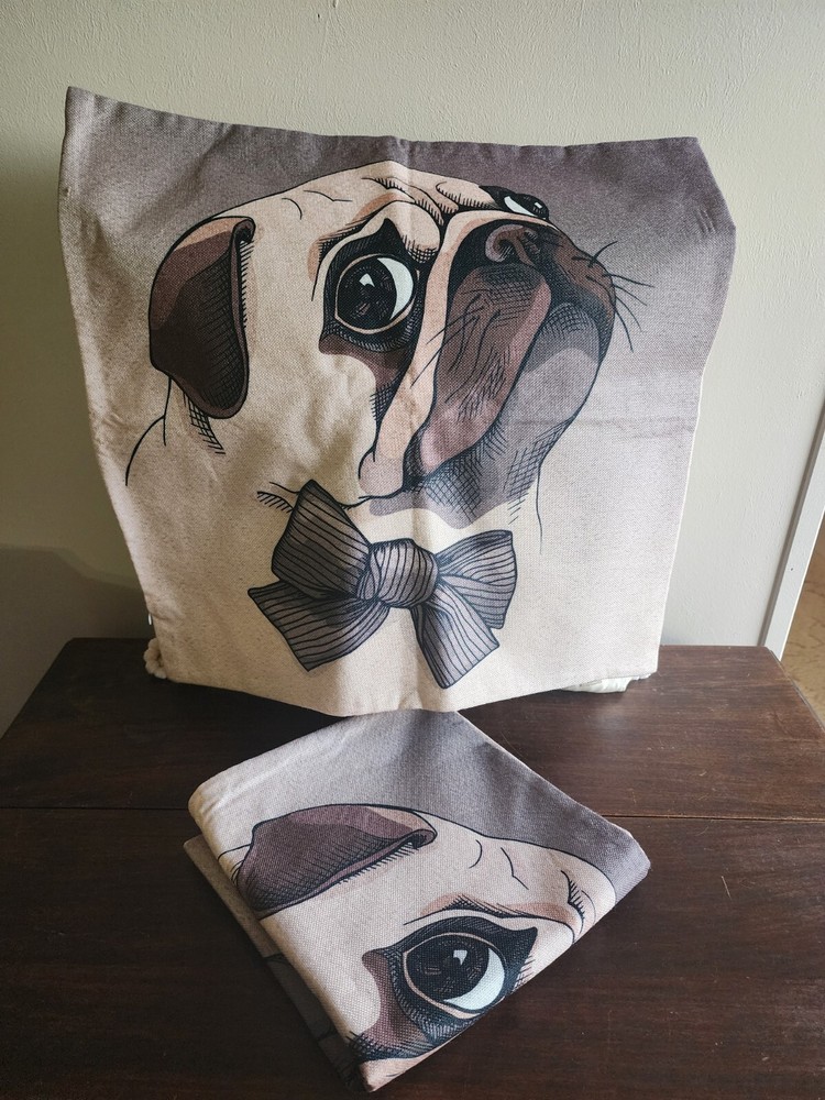 2 Pre-Owned 17x17in Multicolor Pug Dog Throw Pillow Covers