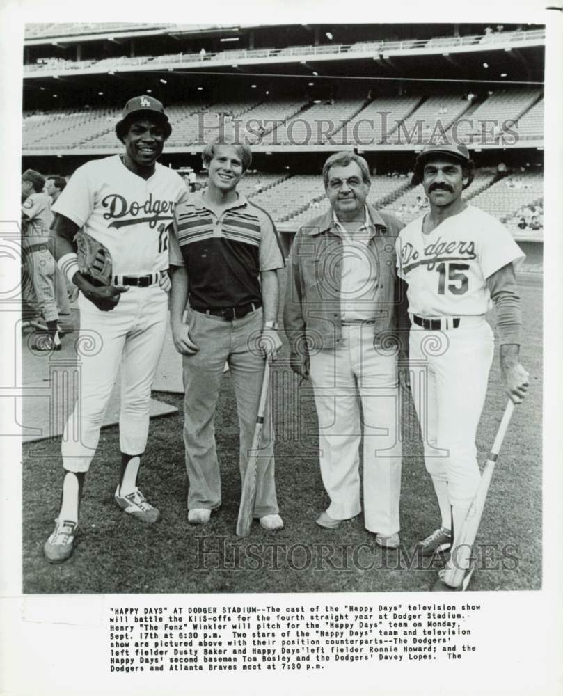 Press Photo Cast members from 