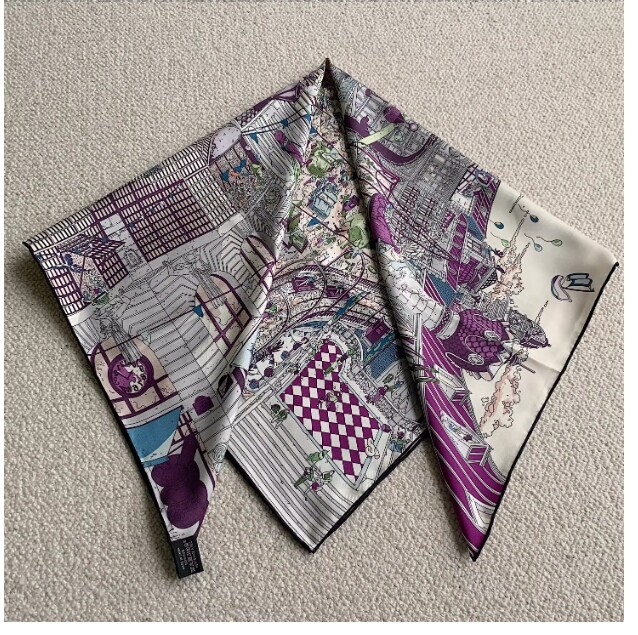 New Spring Boutique Mulberry Twill Silk Reversible Print Scarf 35 Inch