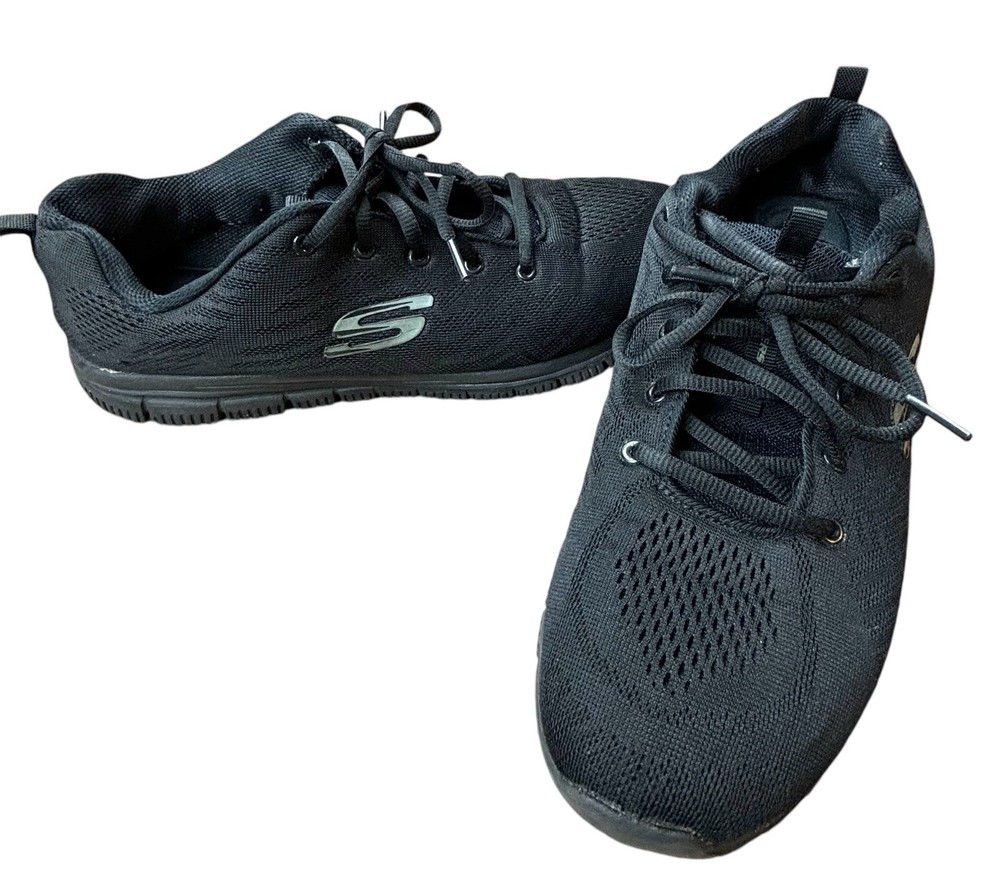 Skechers Women’s Size 11  Sneakers Black Athletic Shoe