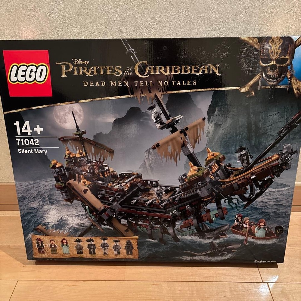 NEW LEGO Pirates of the Caribbean Silent Mary 71042, 2294 pieces