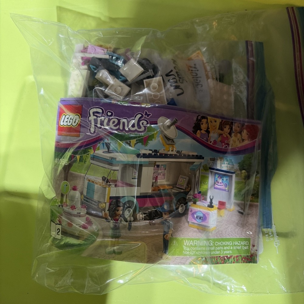LEGO Friends Heartlake News Van (41056) Used Set/Complete/manual