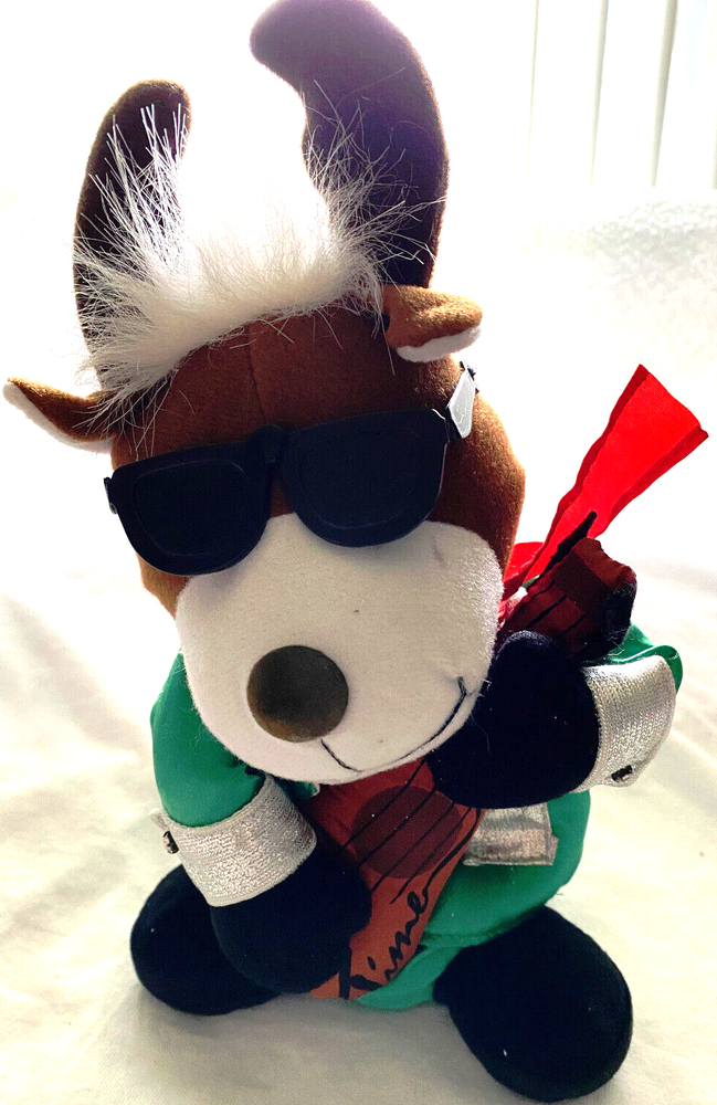 Playmotions Amazing Animatronics Groovin Reindeer Plush Stuffed toy Vintage