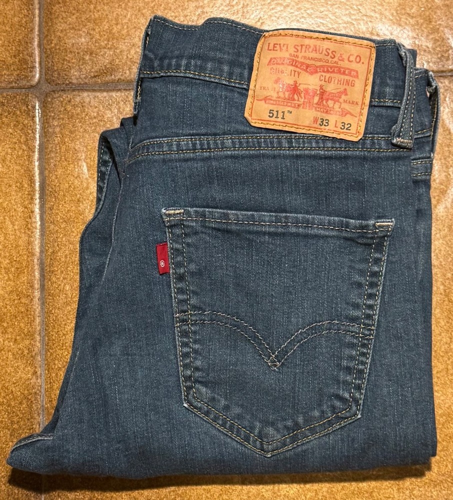 Levi's 511 Slim Straight 33x32 Medium Wash Blue Denim Cotton Blend Flex