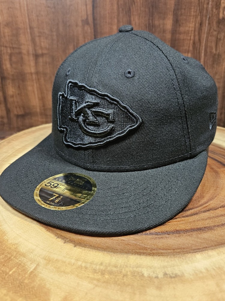 Kansas City Chiefs New Era 59Fifty Fitted Cap Black On Black Size 7 3/8