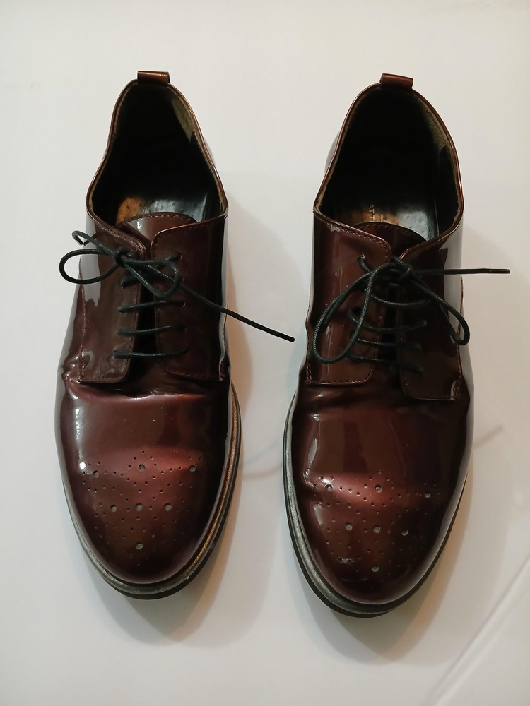 AGL Oxford Flats Womens Size 8 Brown Patent Leather Lace Up Italy N721021